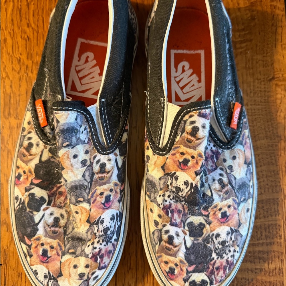 Vans Women’s 7 (men 5.5) ' Dog Print Slip-On Sneakers - Black and neutral dogs